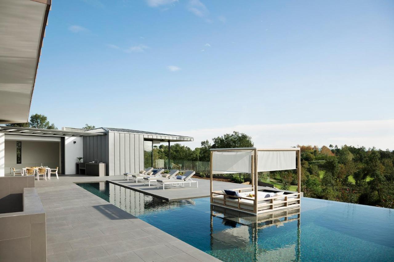 Holiday Rentals At Camiral Golf & Wellness Caldes de Malavella Exterior photo