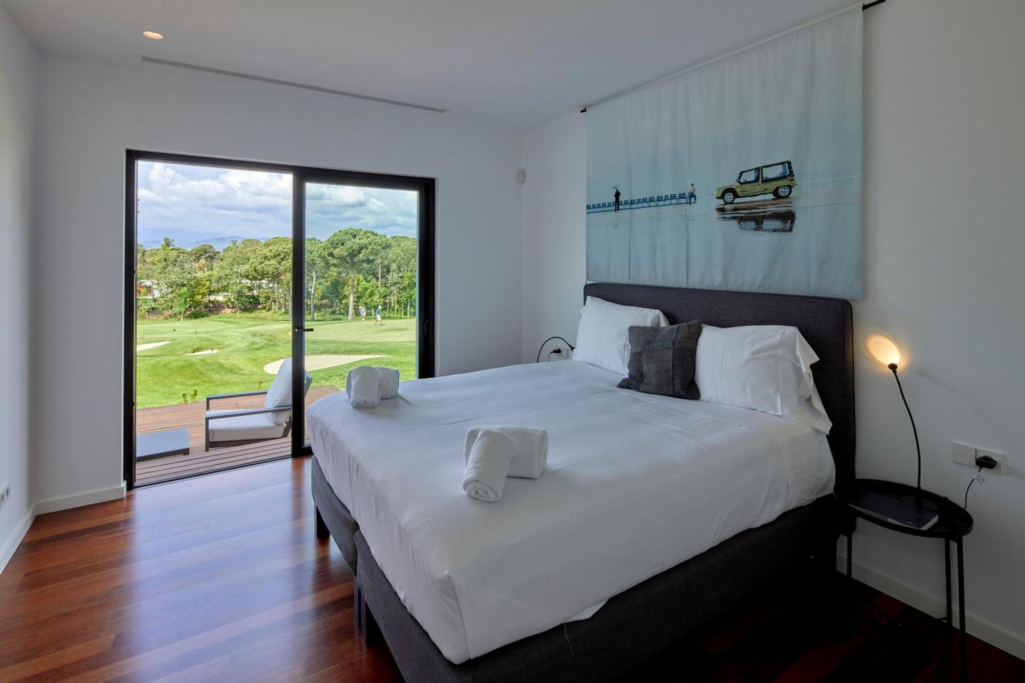 Holiday Rentals At Camiral Golf & Wellness Caldes de Malavella Exterior photo